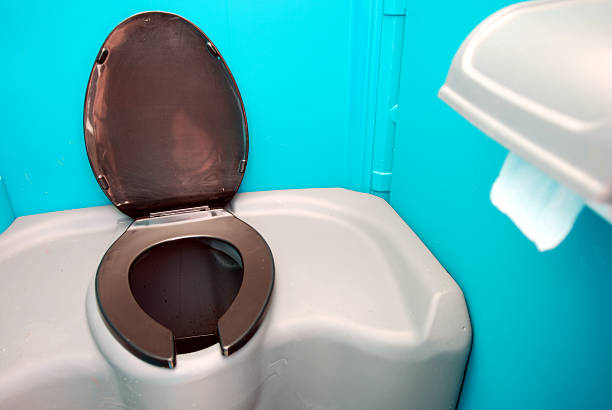 Portable Toilet Options We Offer in Rosedale, MD